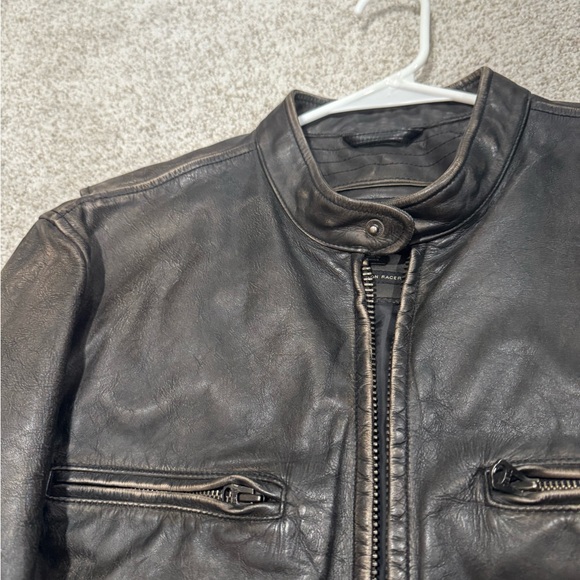 Men’s leather jacket - Picture 3 of 6